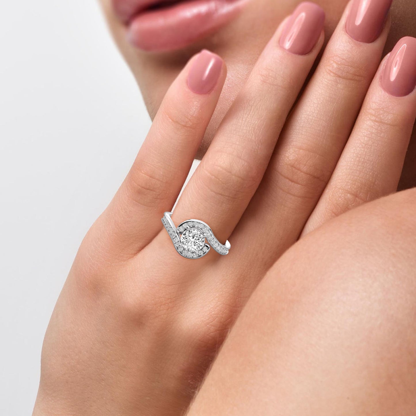 The Aureva Ring